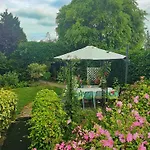Evergreen Bed & Breakfast Wijdewormer
